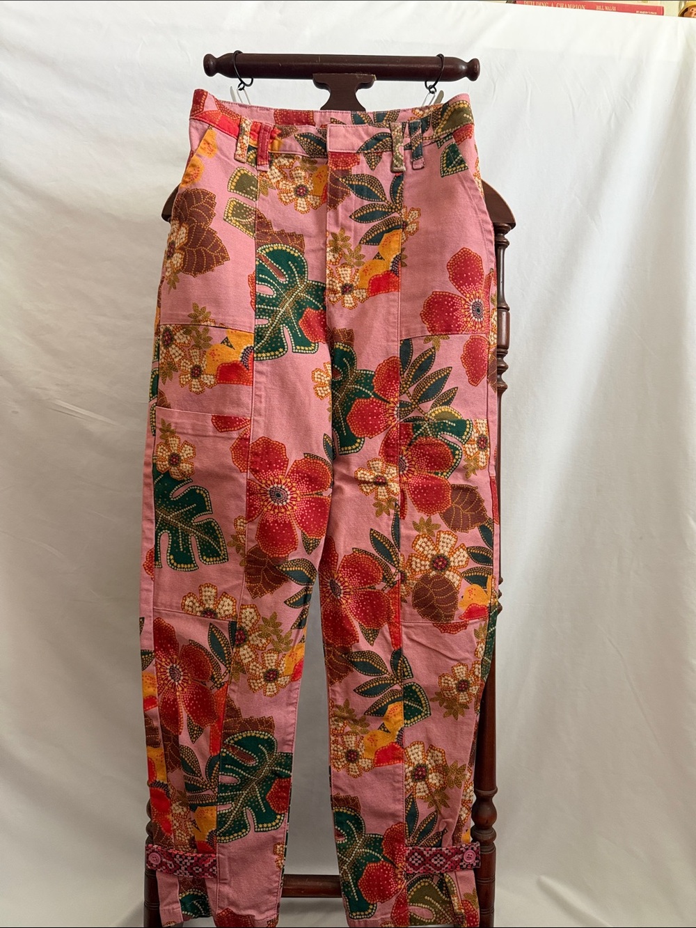 FARM Rio Pink Floral Straight-Leg Pants with Multicolor Blooms